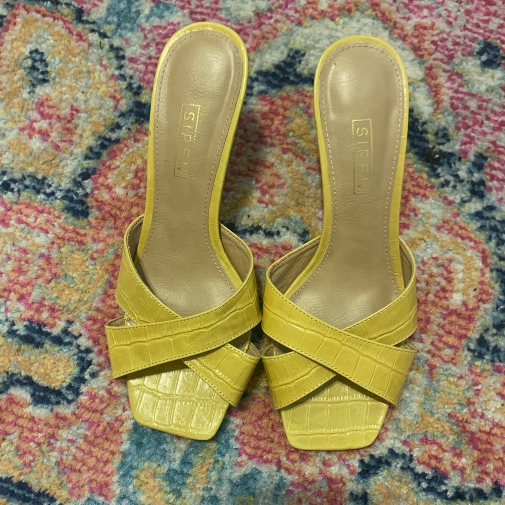 Peppermayo Yellow Croc-Embossed Sandals